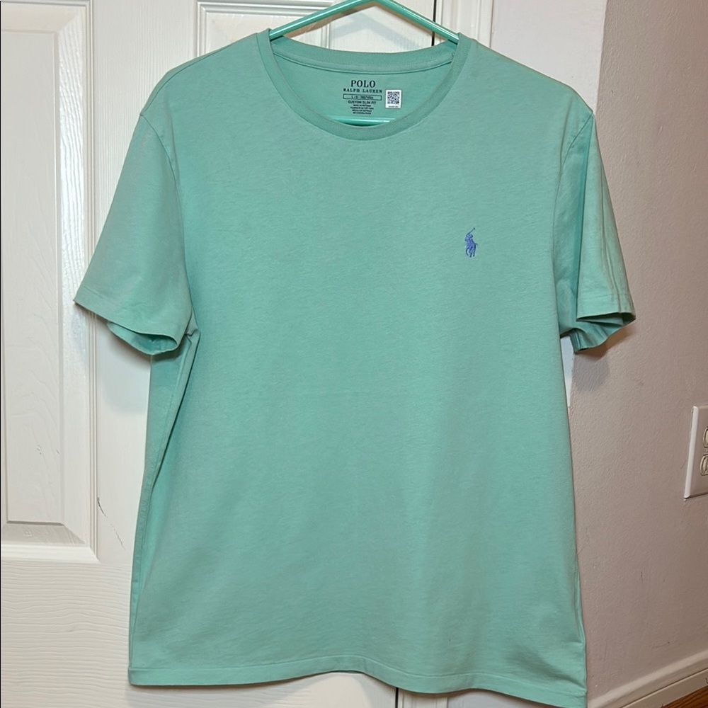 Polo by Ralph Lauren men's T-Shirt. Size Large Custom Slim Fit.